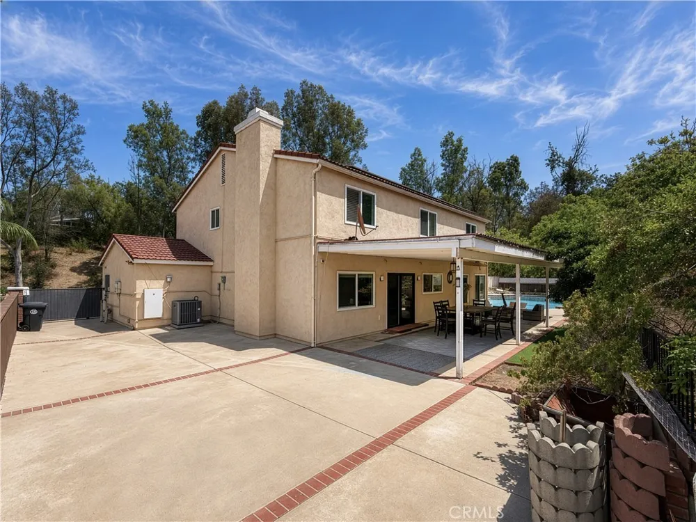 24168 Avenida Rancheros Diamond Bar, CA 91765