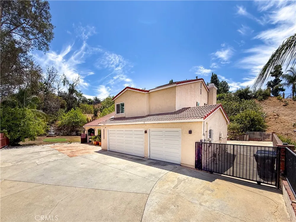 24168 Avenida Rancheros Diamond Bar, CA 91765