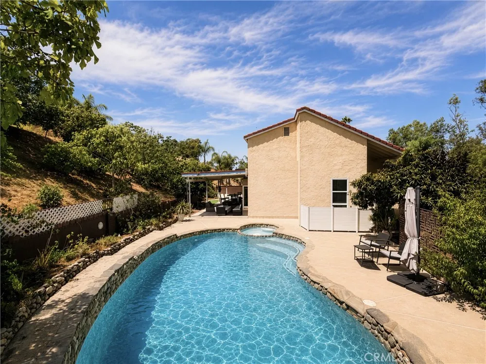 24168 Avenida Rancheros Diamond Bar, CA 91765