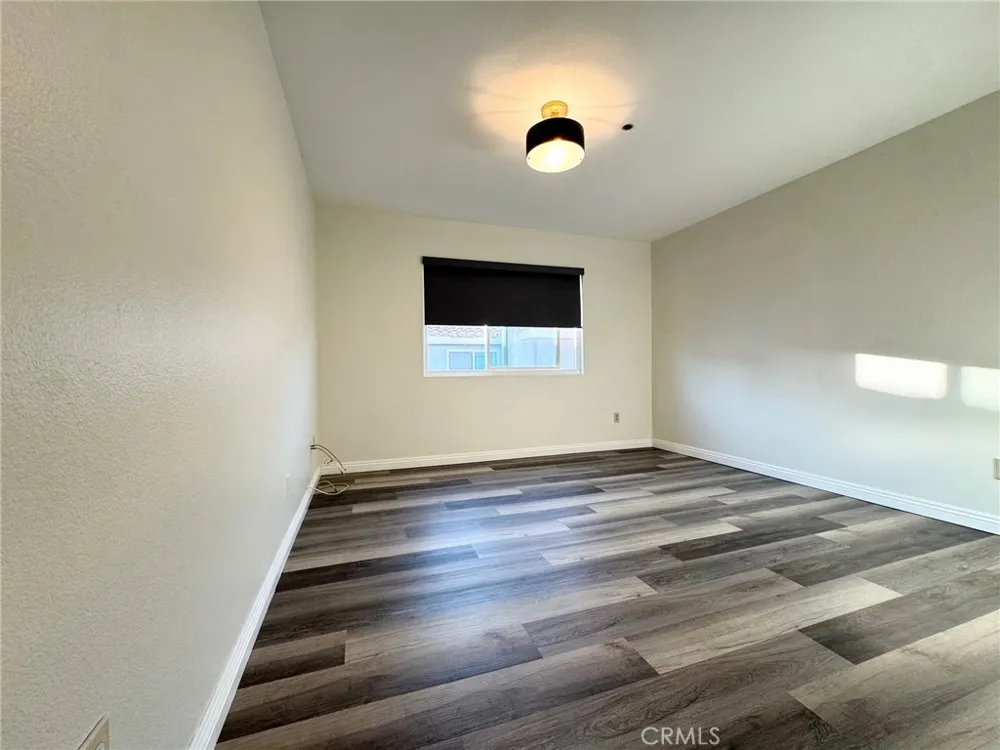 17511 Newland Huntington Beach, CA 92647