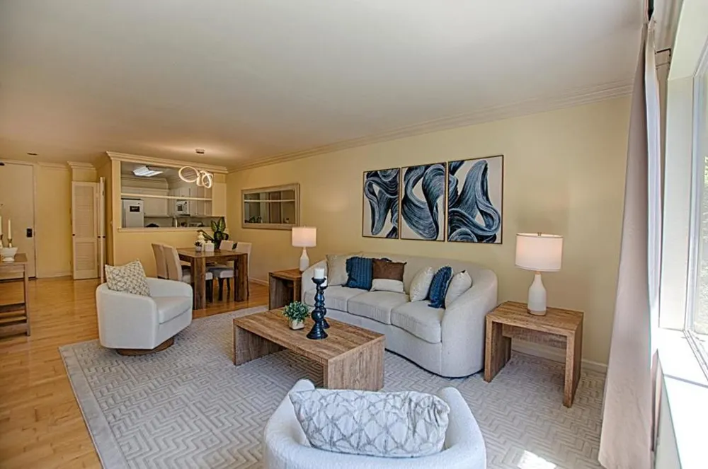 2140 Santa Cruz Avenue #B106 Menlo Park, CA 94025