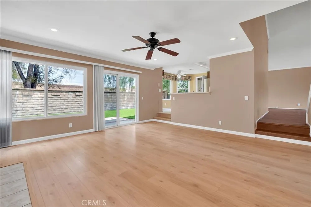 32 Rising Hill Road Pomona, CA 91766