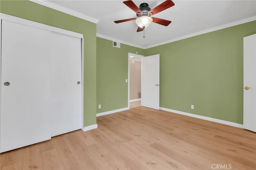 32 Rising Hill Road Pomona, CA 91766