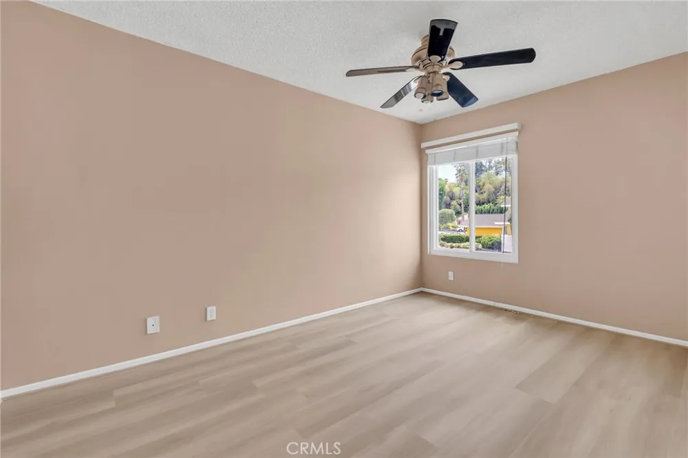 32 Rising Hill Road Pomona, CA 91766