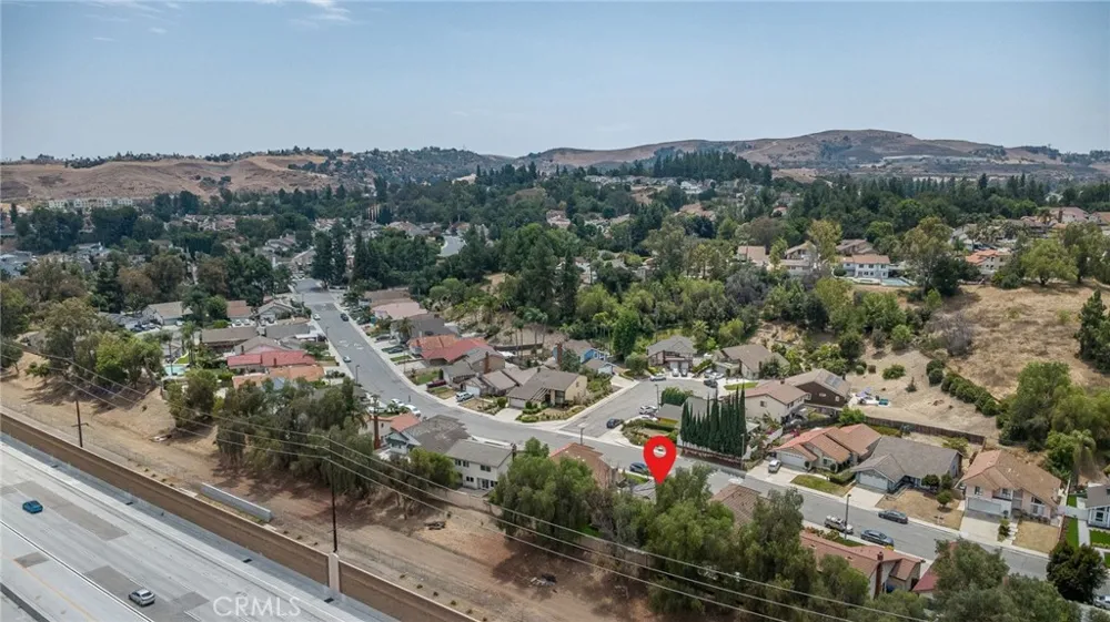 32 Rising Hill Road Pomona, CA 91766