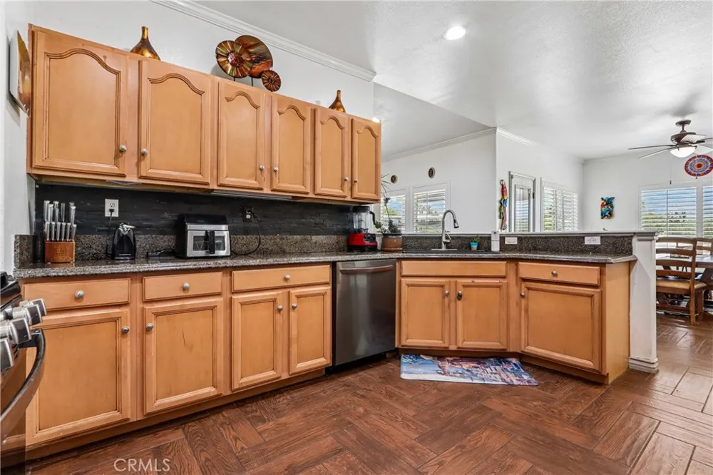 11374 Arena Road Pinon Hills, CA 92372