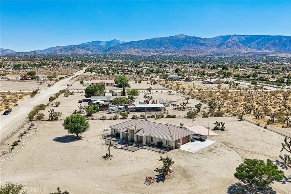 11374 Arena Road Pinon Hills, CA 92372