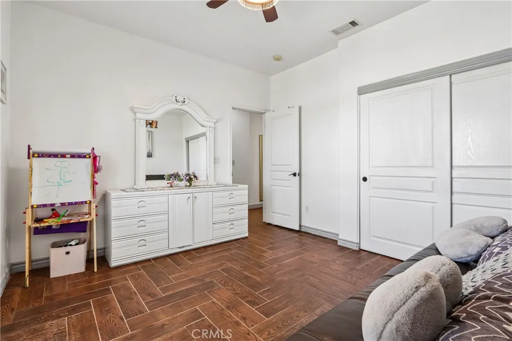 11374 Arena Road Pinon Hills, CA 92372