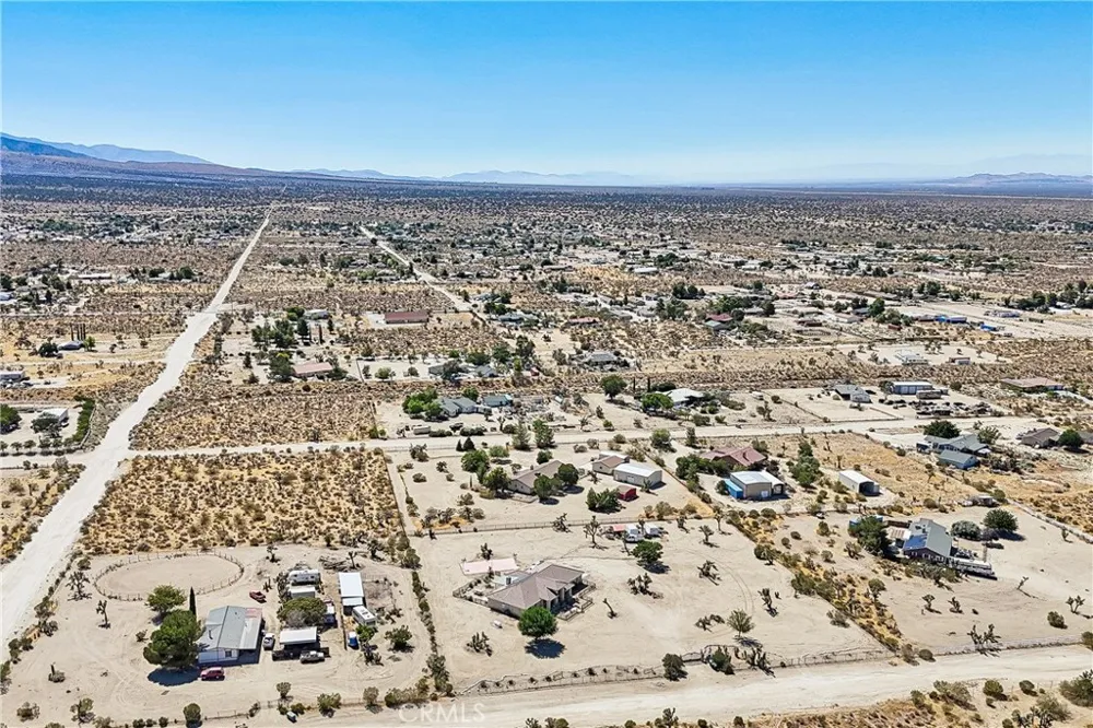 11374 Arena Road Pinon Hills, CA 92372