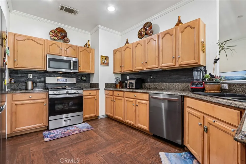 11374 Arena Road Pinon Hills, CA 92372