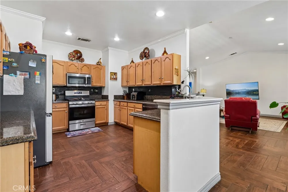 11374 Arena Road Pinon Hills, CA 92372