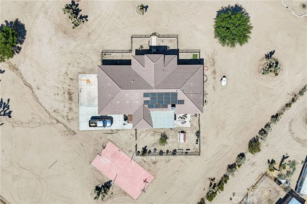 11374 Arena Road Pinon Hills, CA 92372