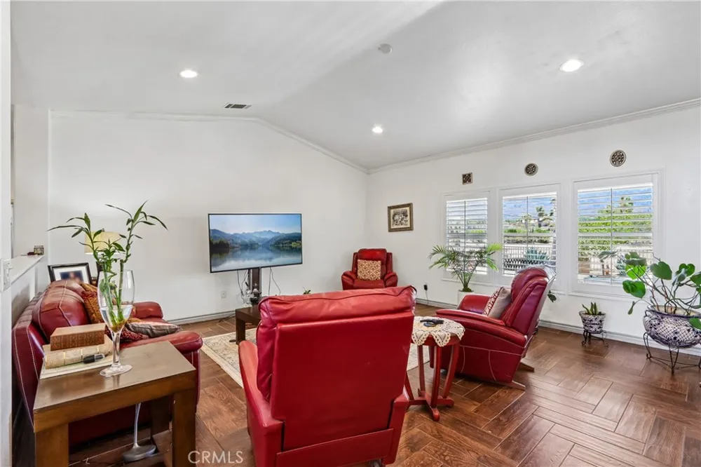 11374 Arena Road Pinon Hills, CA 92372