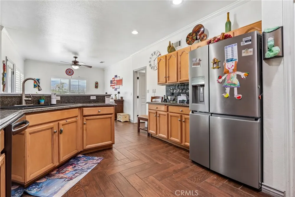 11374 Arena Road Pinon Hills, CA 92372