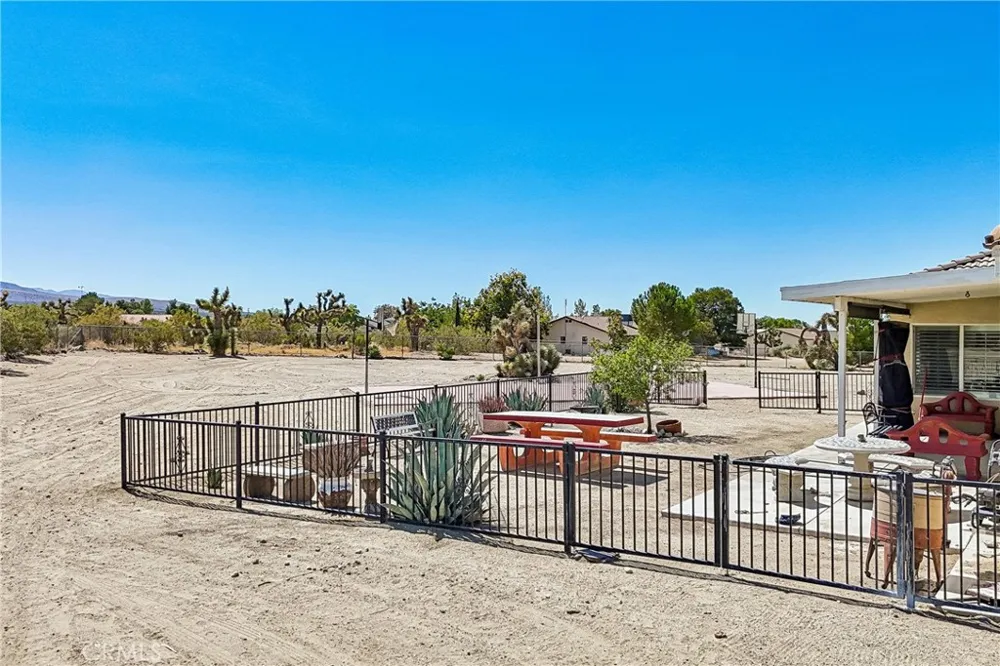 11374 Arena Road Pinon Hills, CA 92372