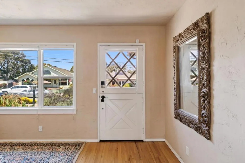 1000 Portola Drive Del Rey Oaks, CA 93940