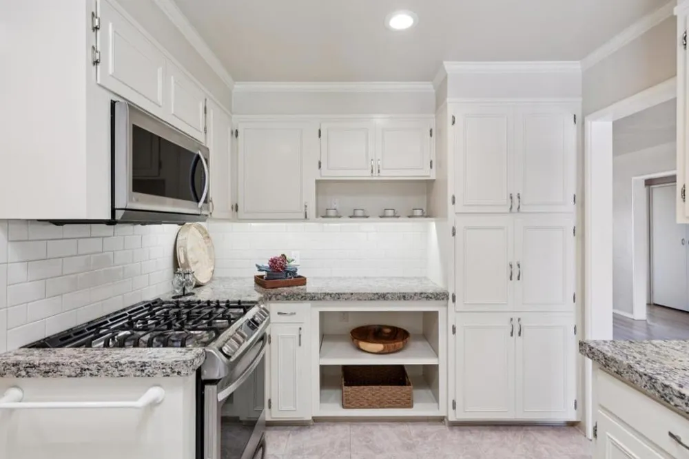 1000 Portola Drive Del Rey Oaks, CA 93940