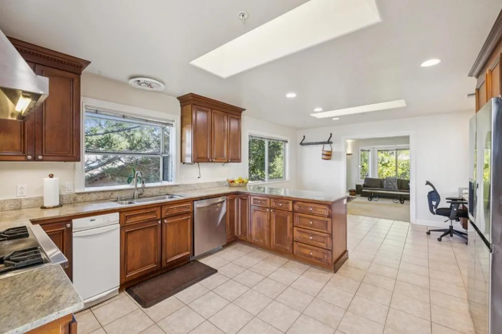 620 Miramar Drive Half Moon Bay, CA 94019