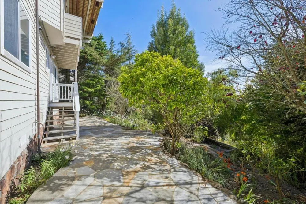 620 Miramar Drive Half Moon Bay, CA 94019