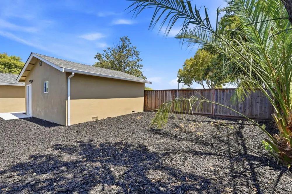 1150 Kiely Boulevard Santa Clara, CA 95051