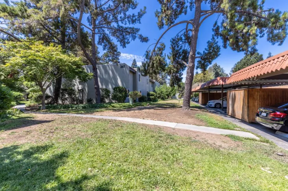 287 Tradewinds Drive #11 San Jose, CA 95123