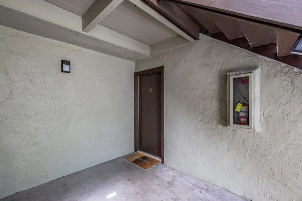287 Tradewinds Drive #11 San Jose, CA 95123