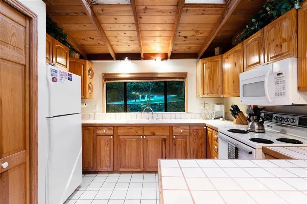 1079 Scenic Drive Felton, CA 95018