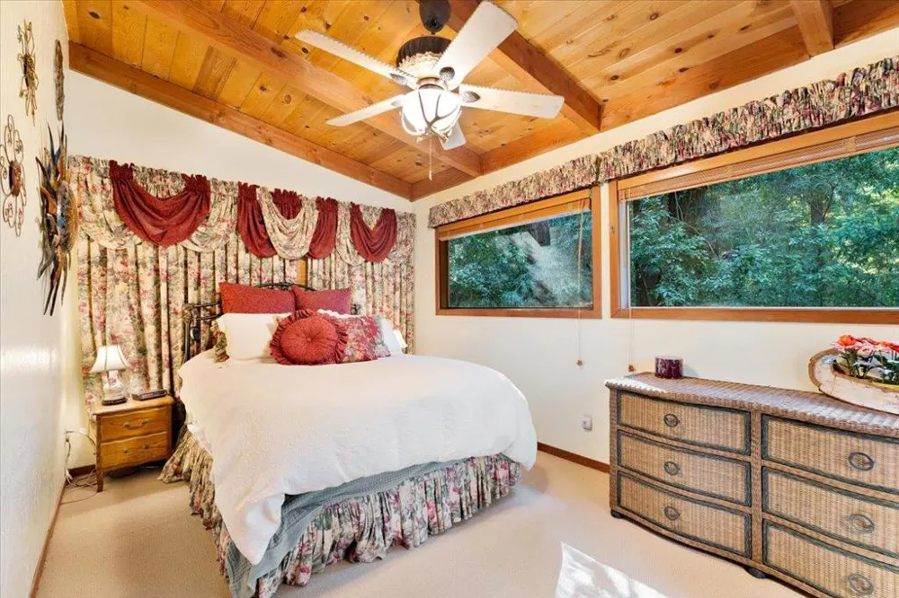 1079 Scenic Drive Felton, CA 95018