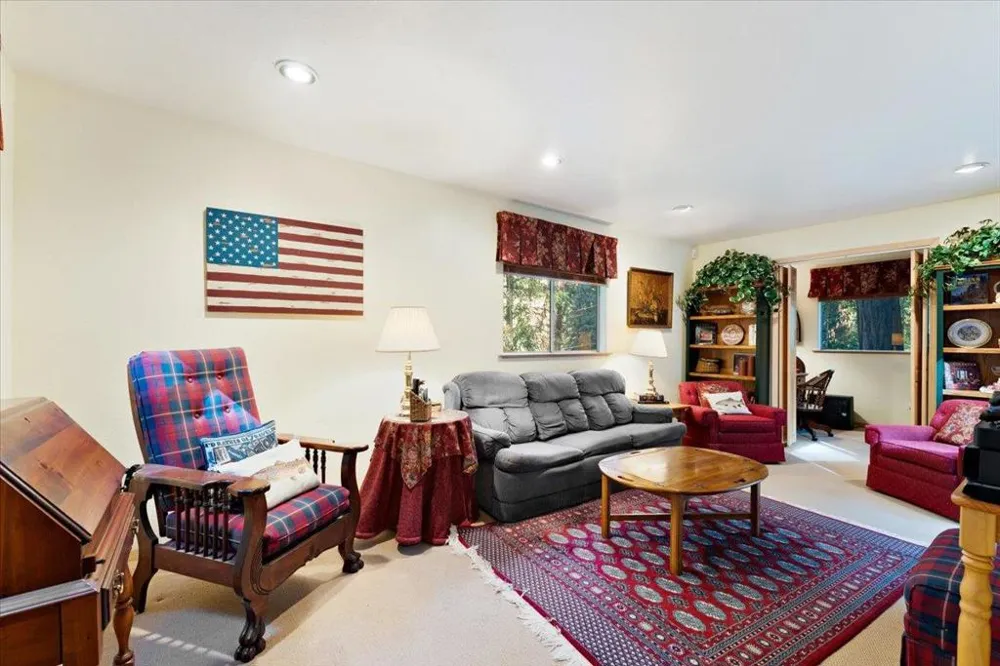 1079 Scenic Drive Felton, CA 95018