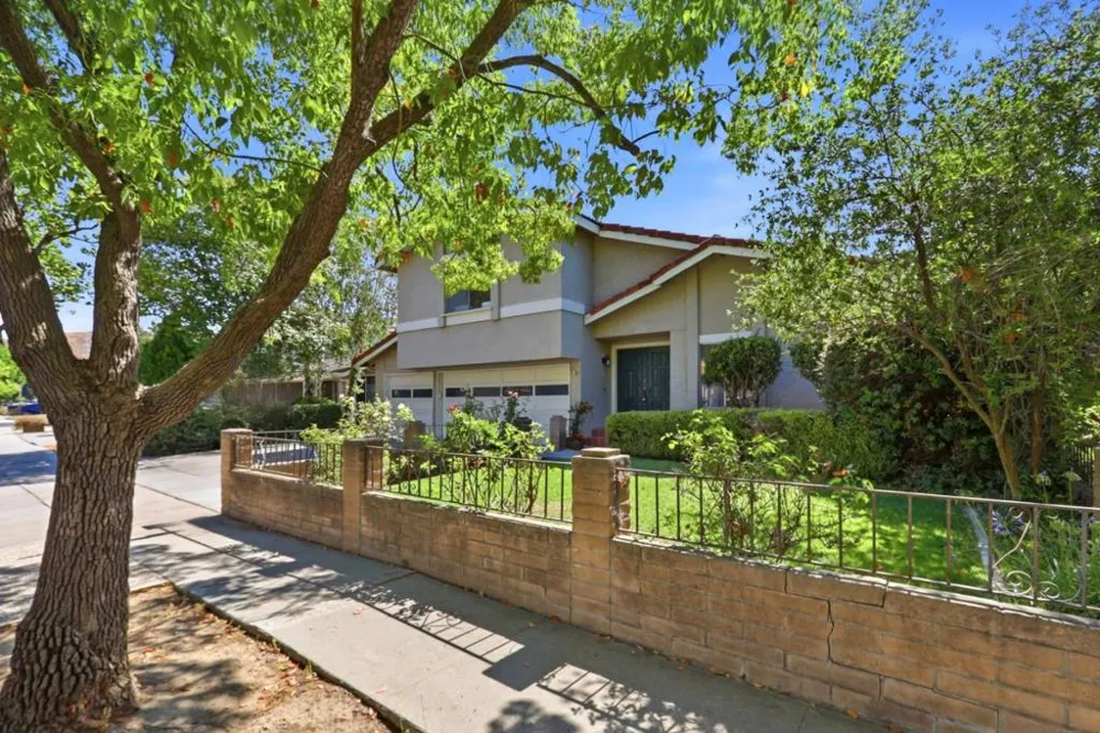 7415 Phinney Way San Jose, CA 95139