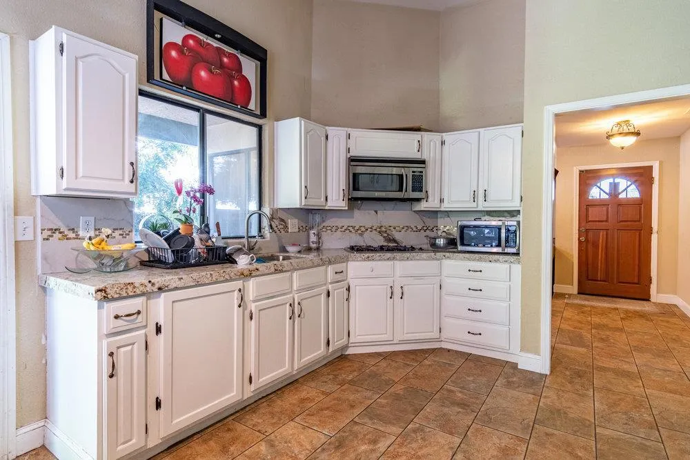 740 Verdun Avenue Hollister, CA 95023