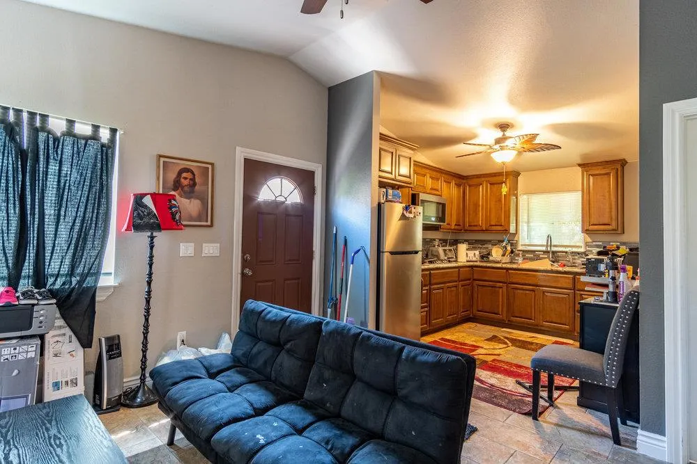 740 Verdun Avenue Hollister, CA 95023