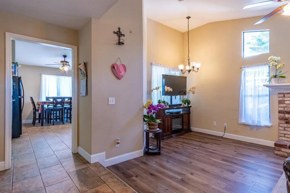 740 Verdun Avenue Hollister, CA 95023