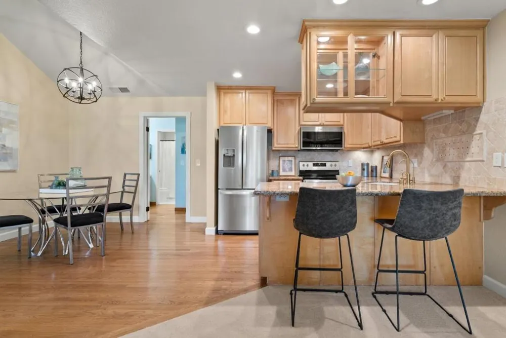 7 Arabian Way Scotts Valley, CA 95066