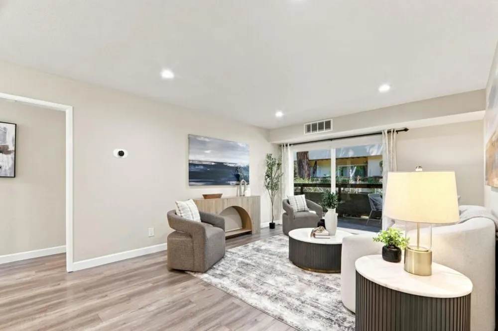 309 Tradewinds Drive #15 San Jose, CA 95123