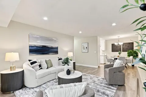 309 Tradewinds Drive #15