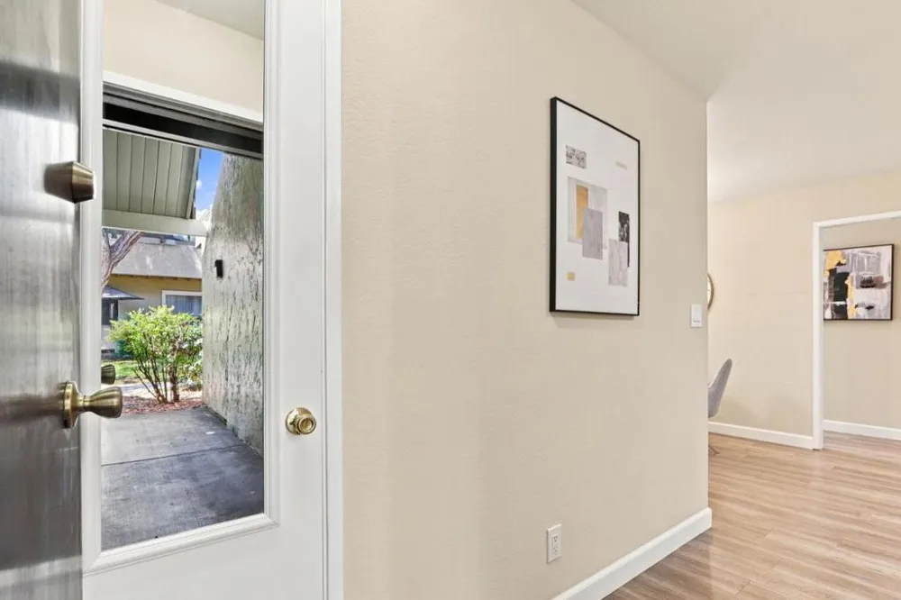 309 Tradewinds Drive #15 San Jose, CA 95123