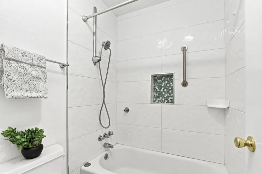 309 Tradewinds Drive #15 San Jose, CA 95123