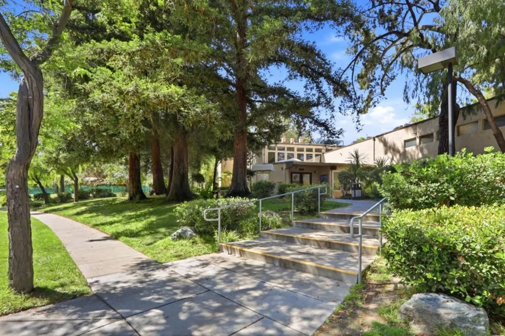 309 Tradewinds Drive #15 San Jose, CA 95123