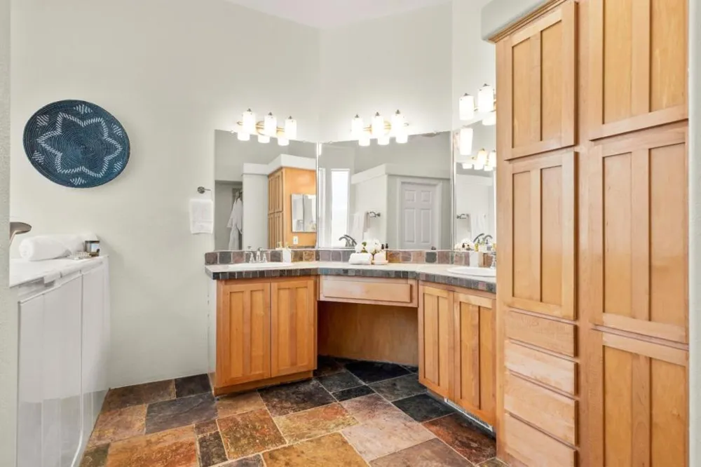 3210 Churnside Lane Santa Cruz, CA 95062