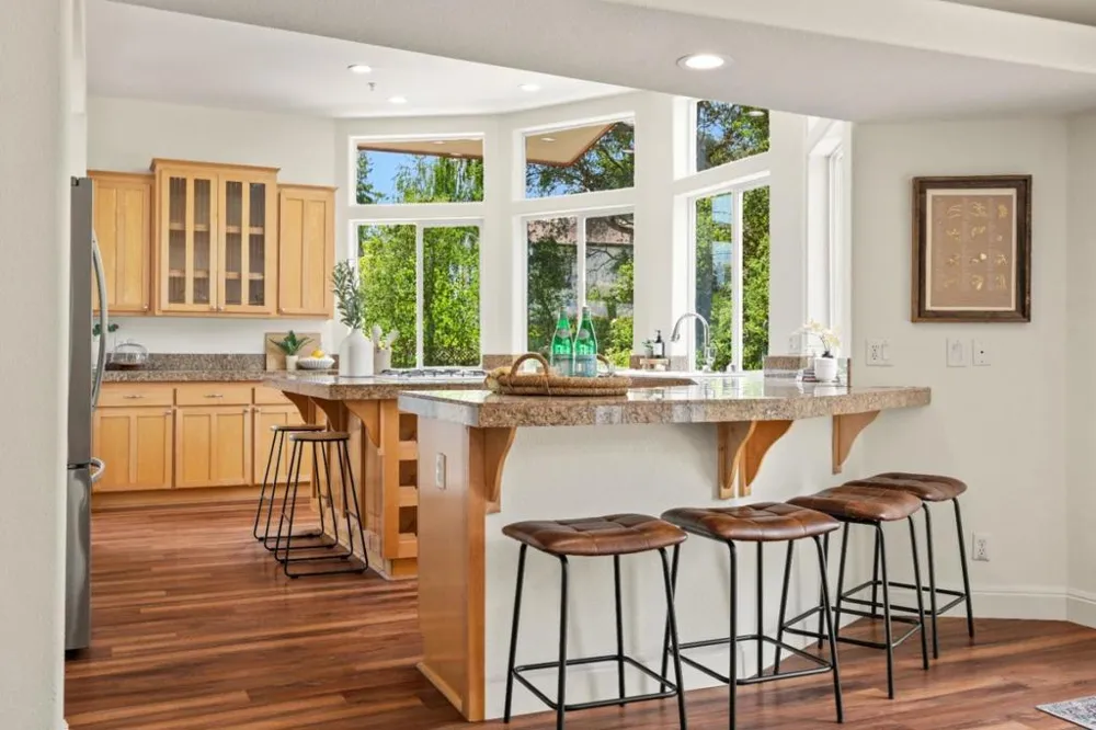 3210 Churnside Lane Santa Cruz, CA 95062
