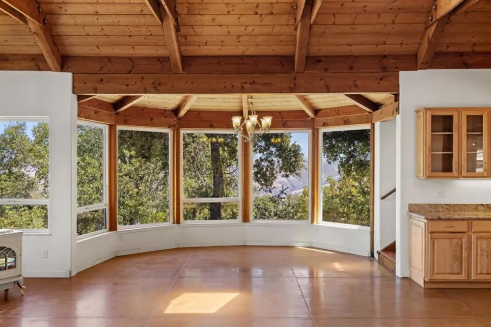 39537 Laurel Springs Road Carmel Valley, CA 93924