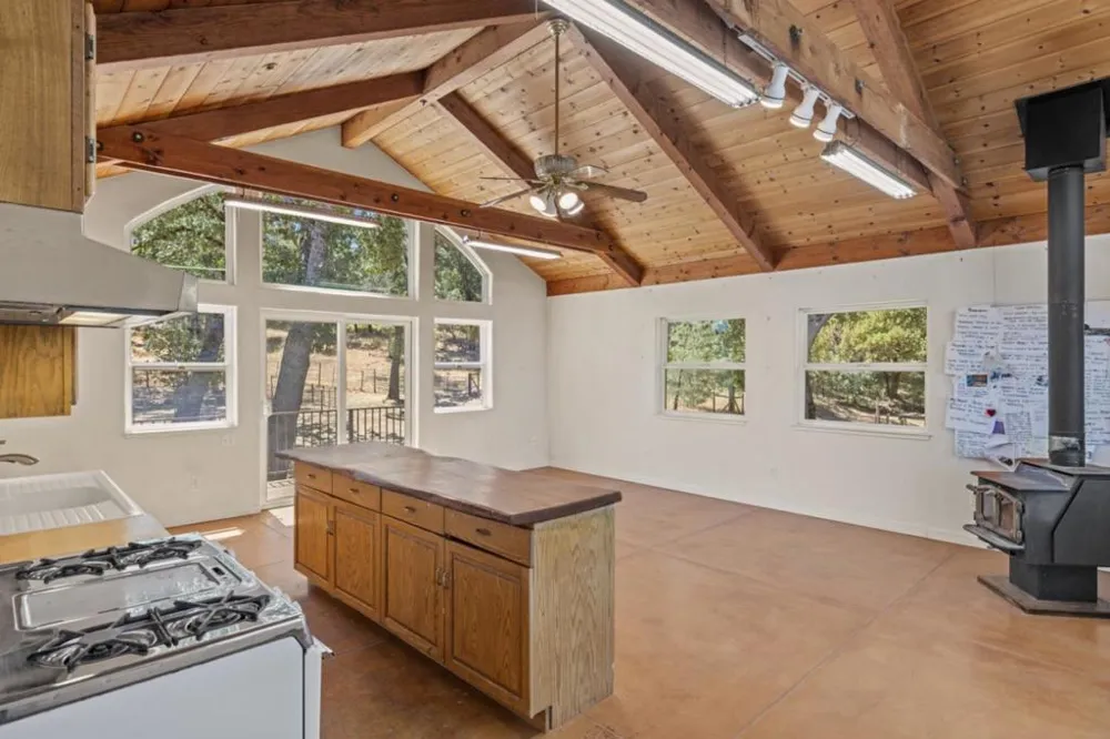 39537 Laurel Springs Road Carmel Valley, CA 93924