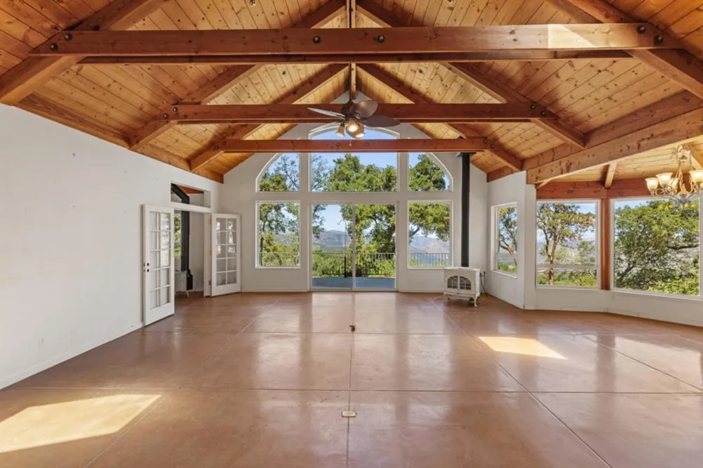 39537 Laurel Springs Road Carmel Valley, CA 93924