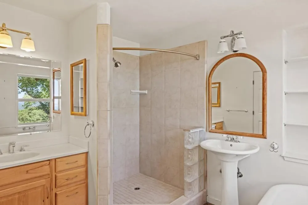 39537 Laurel Springs Road Carmel Valley, CA 93924