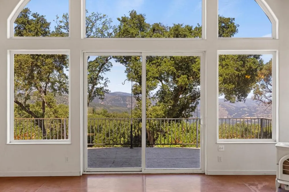 39537 Laurel Springs Road Carmel Valley, CA 93924