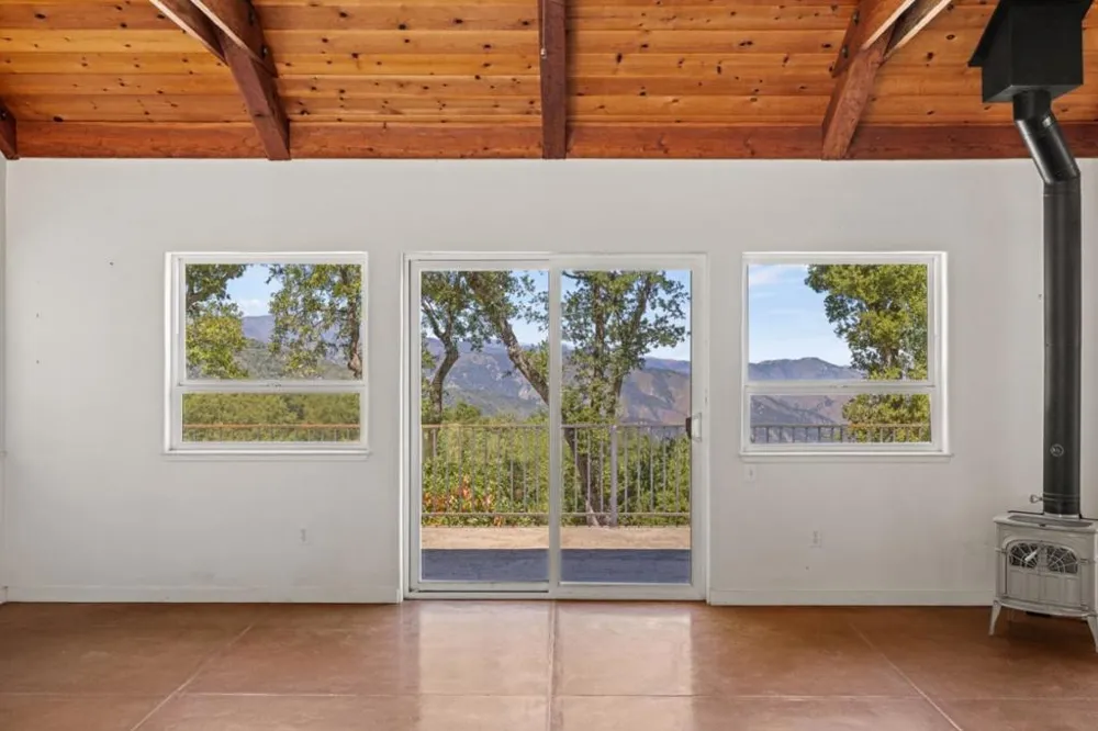 39537 Laurel Springs Road Carmel Valley, CA 93924
