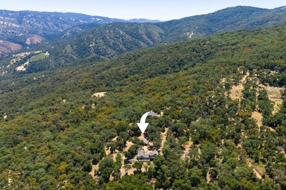 39537 Laurel Springs Road Carmel Valley, CA 93924