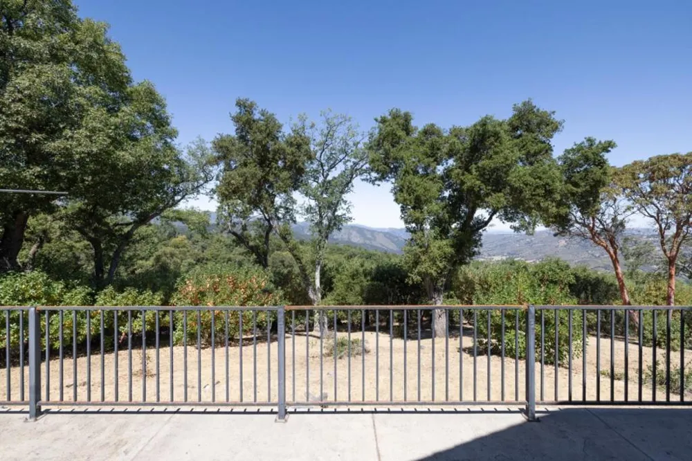39537 Laurel Springs Road Carmel Valley, CA 93924