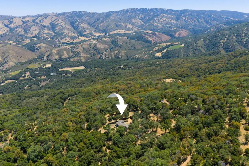39537 Laurel Springs Road Carmel Valley, CA 93924